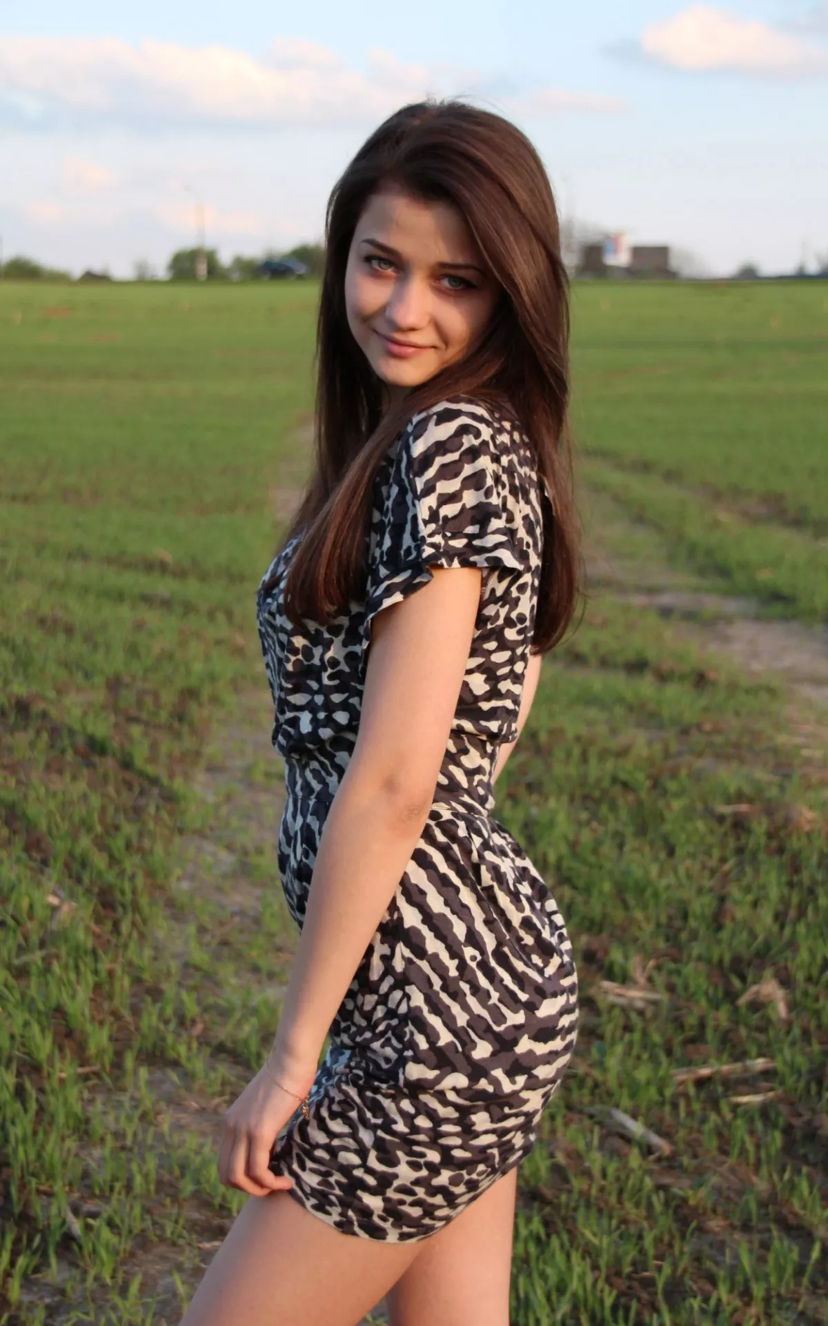 Полина